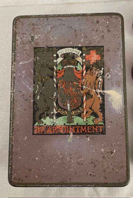 Vintage 1930s Crawfords Biscuit Tin Game Compendium Bakelite Dice Draughts Scottish Crest -#War