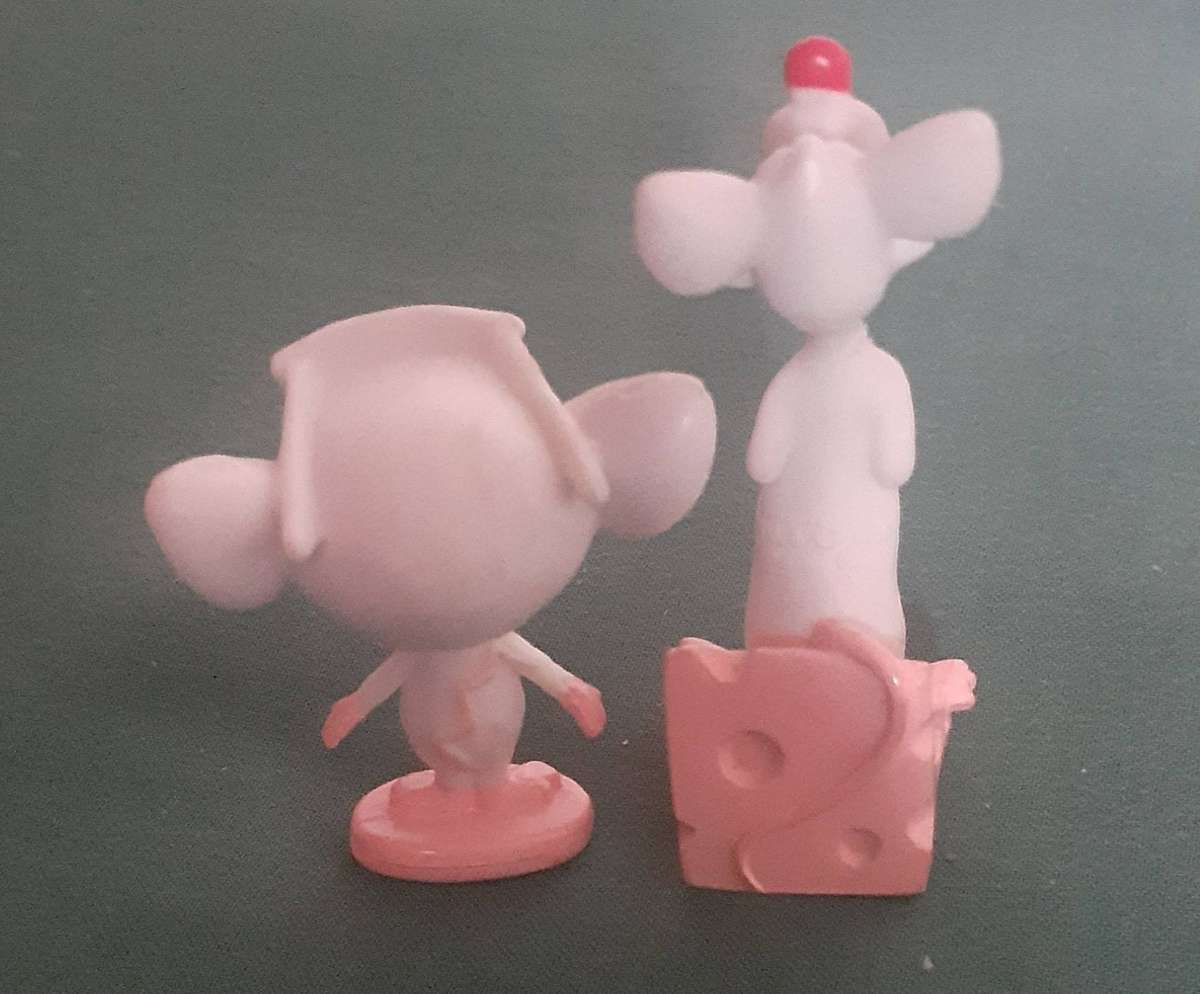 VINTAGE PINKY & THE BRAIN FIGURES!