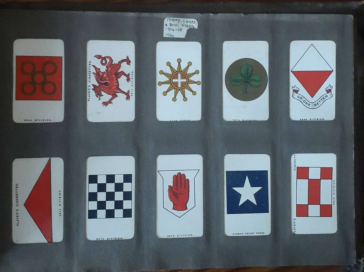 VINTAGE ANTIQUE LONDON CIGARETTE CARD ALBUM!