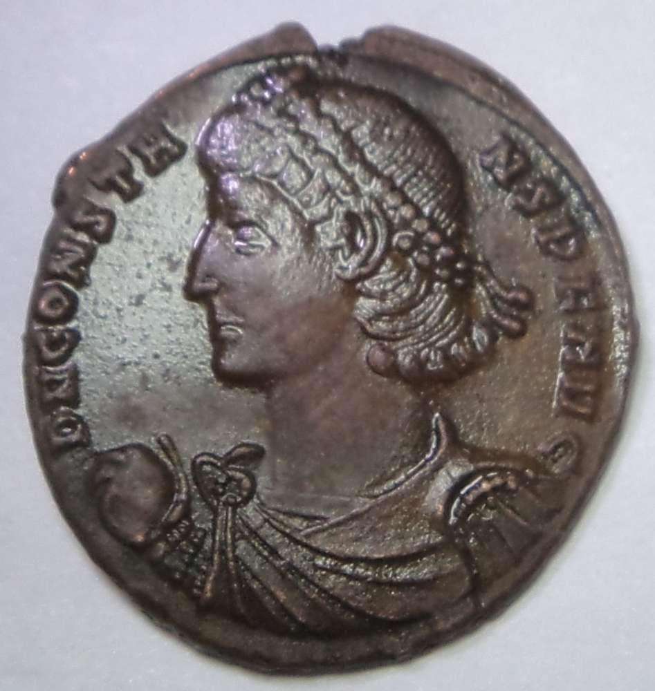 Emperor Constans 348-350 AD Ancient Roman Coin (Constantinople)