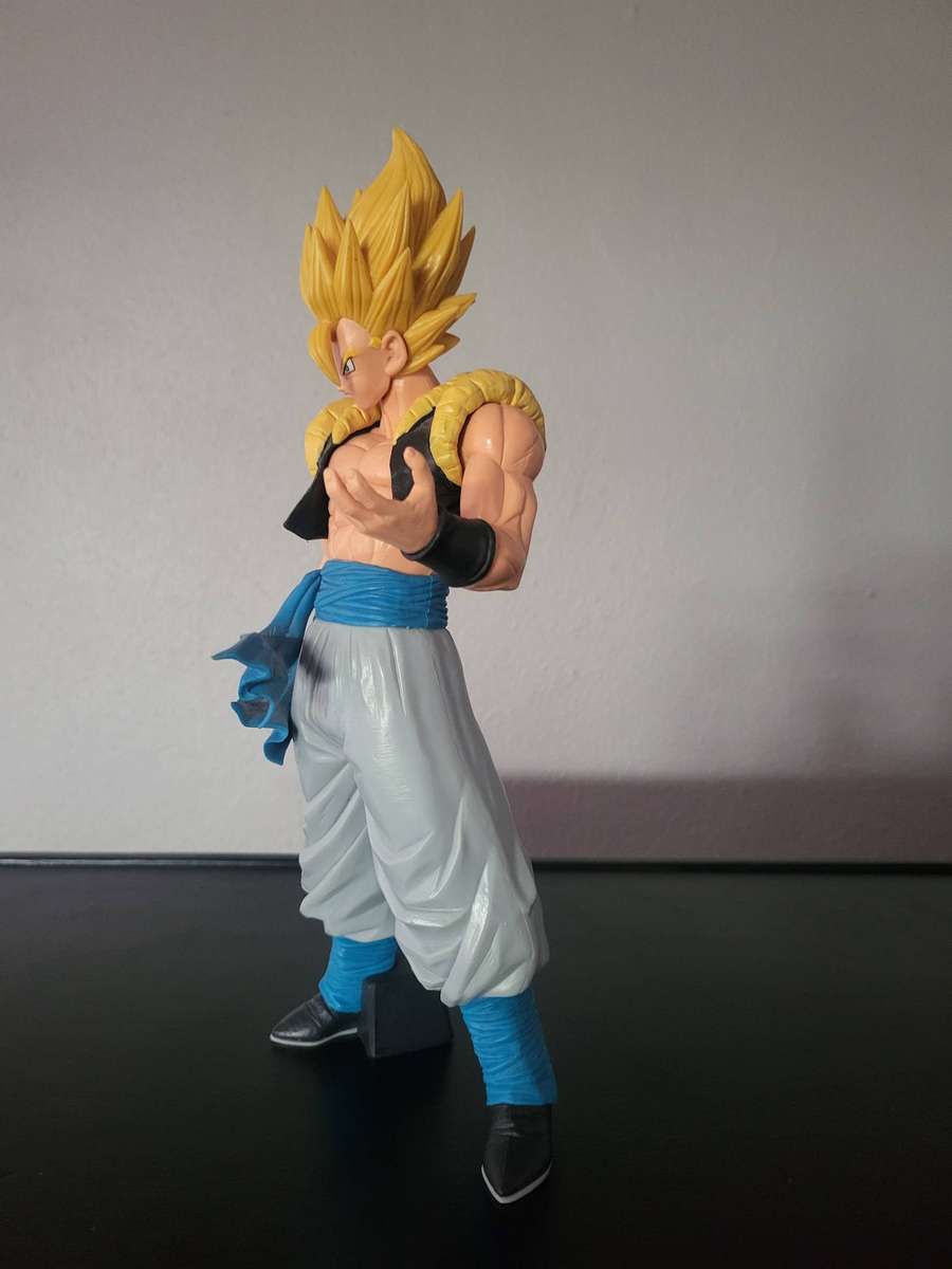 Dragon ball gogeta figure