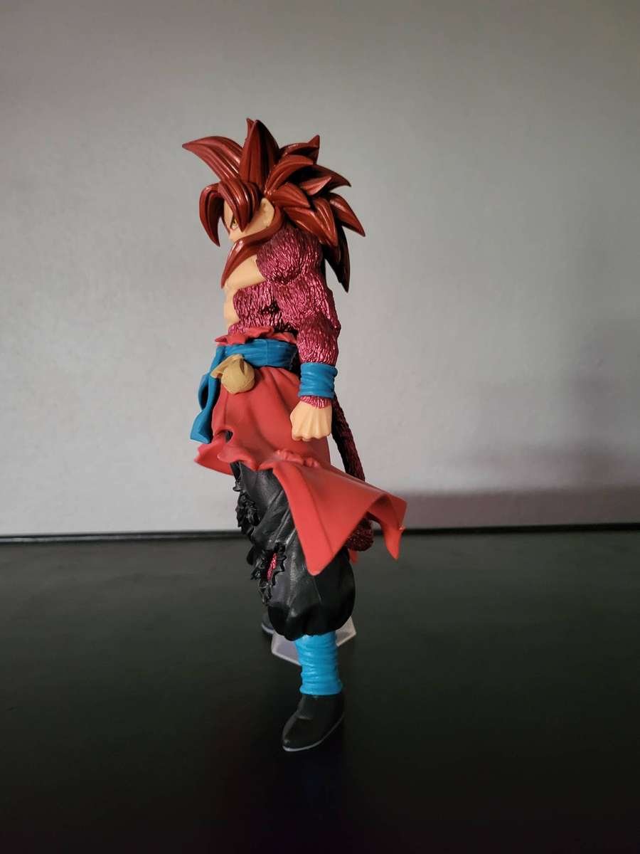Dragon ball super saiyan 4 goku figure