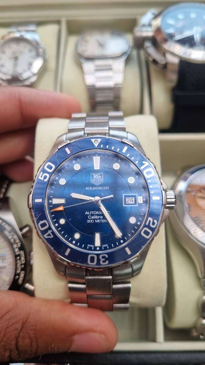 TAG Heuer Aquaracer Calibre 5 Automatic Blue Dial 300M WAN2111`