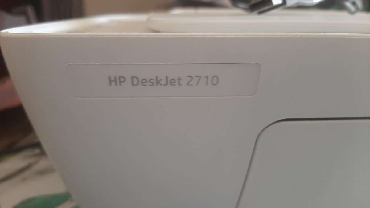 1 printer Hp  & 1 printer Canon