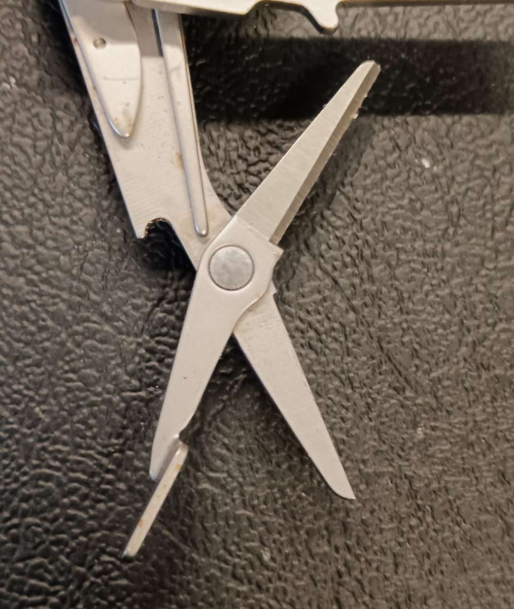 WAVE 2 LEATHERMAN