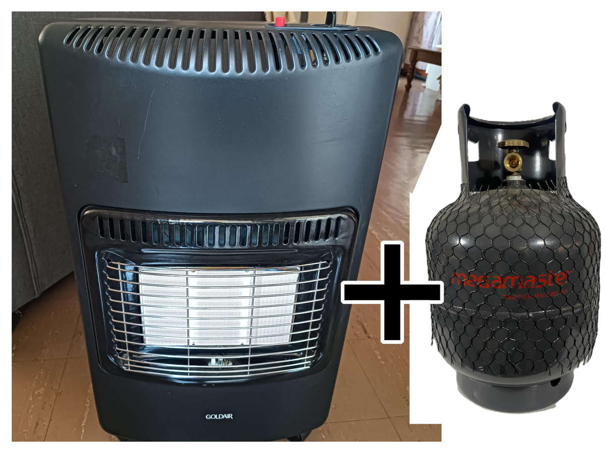 3 Panel Gas Heater with Regulator & Wheels - Goldair - GGH-42BA, with empty Gaz Cylinders 9kg