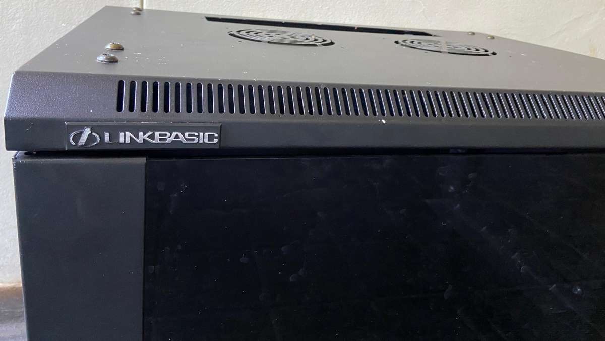 Linkbasic 12U Fixed Wall Box