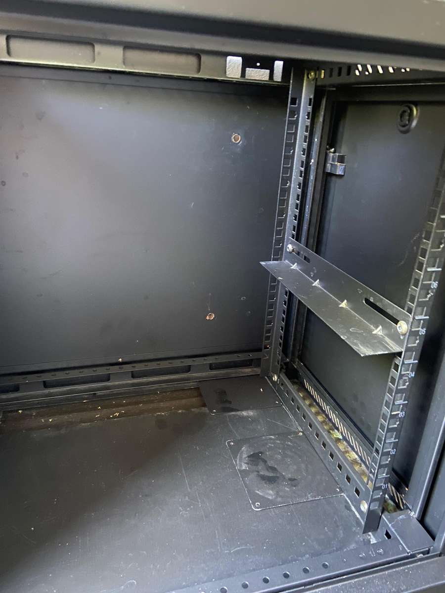 Linkbasic 12U Fixed Wall Box