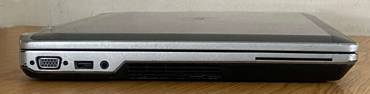 Dell Latiude E6530 - Intel i7 3520M @ 2.90 GHz 2 cores 4 threads, 6GB DDR3, 500GB HDD, NVIDIA 5200M