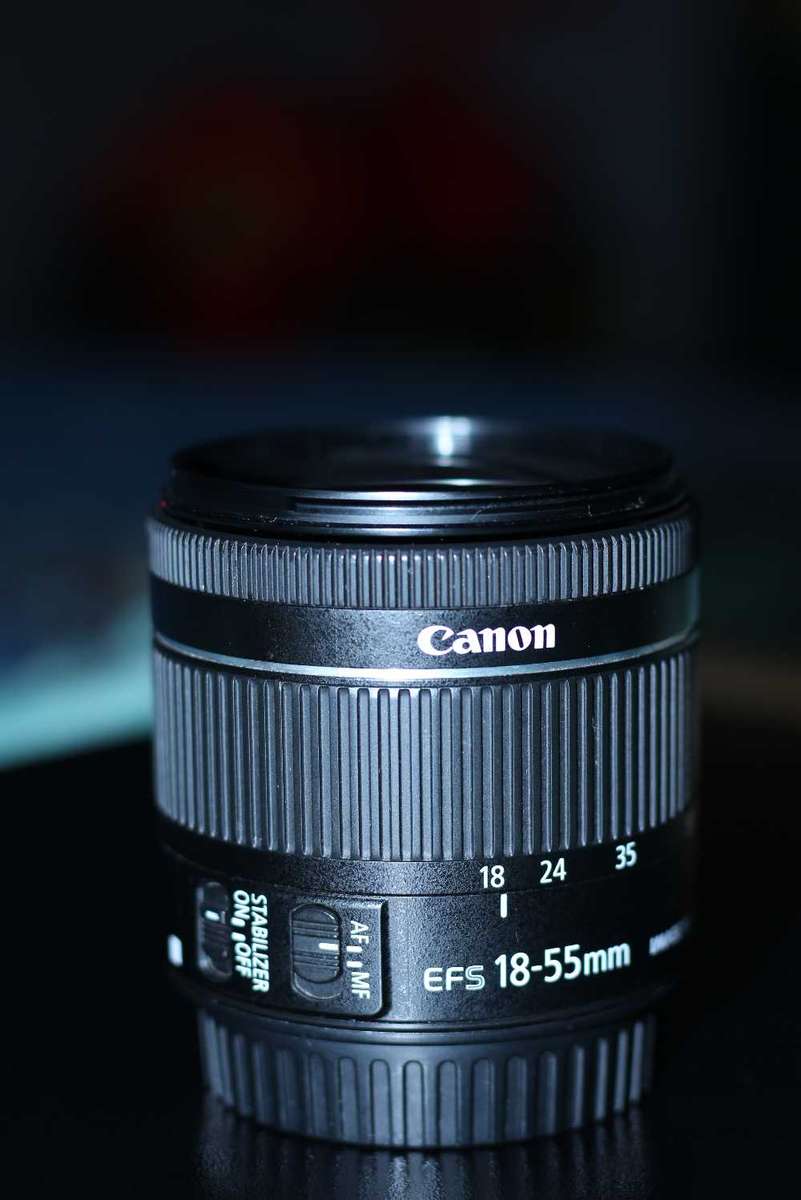 Canon  lens 18-55mm stm