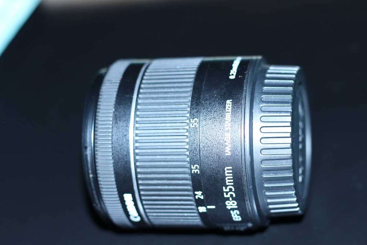Canon  lens 18-55mm stm