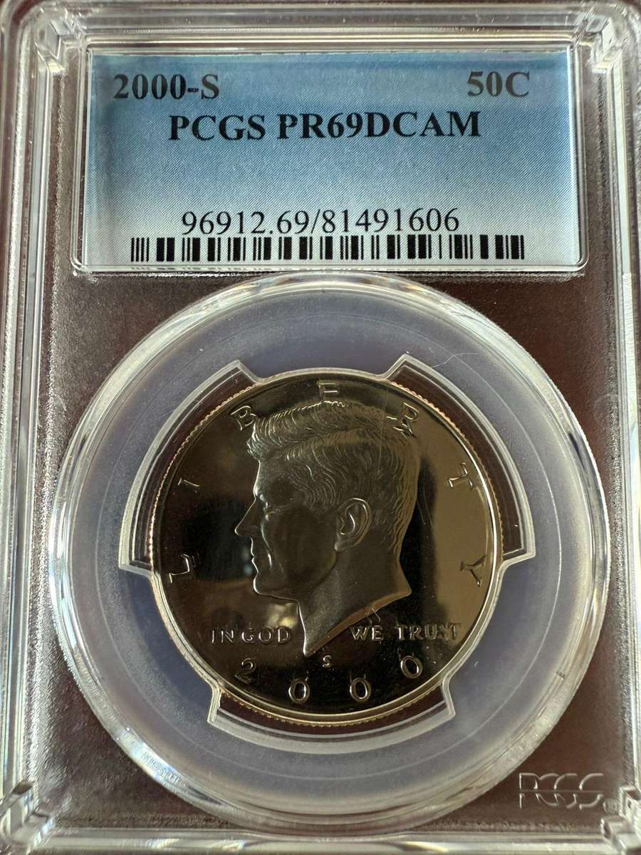 2000 SILVER 50C USA