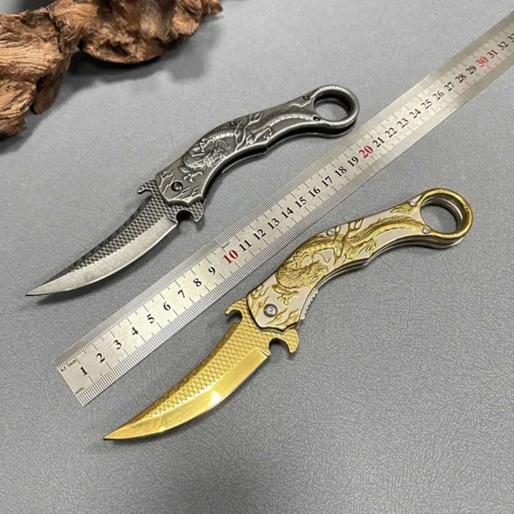 Hunting knives