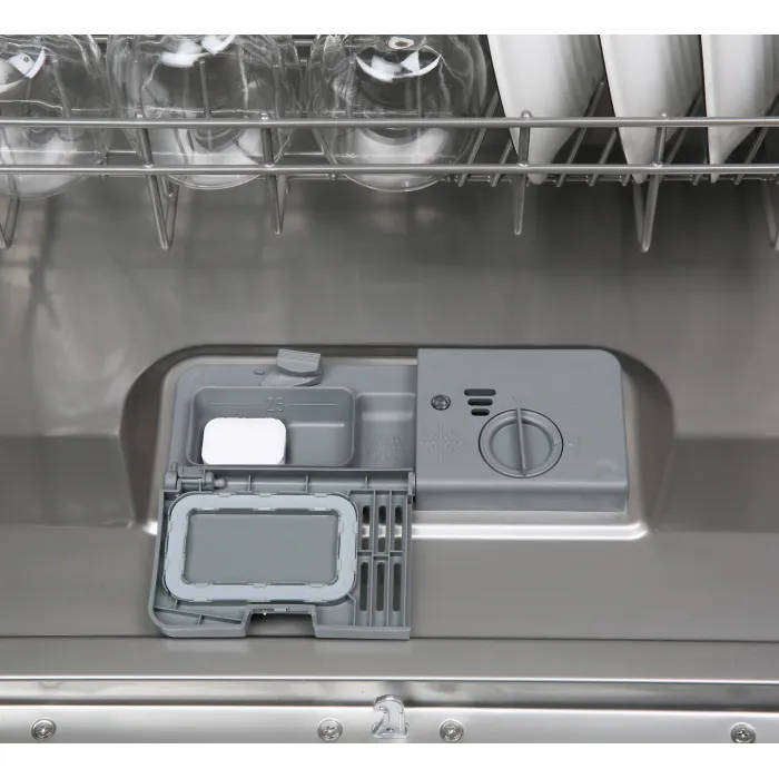 Swan SDW8W is a compact, 8-place setting dish washer