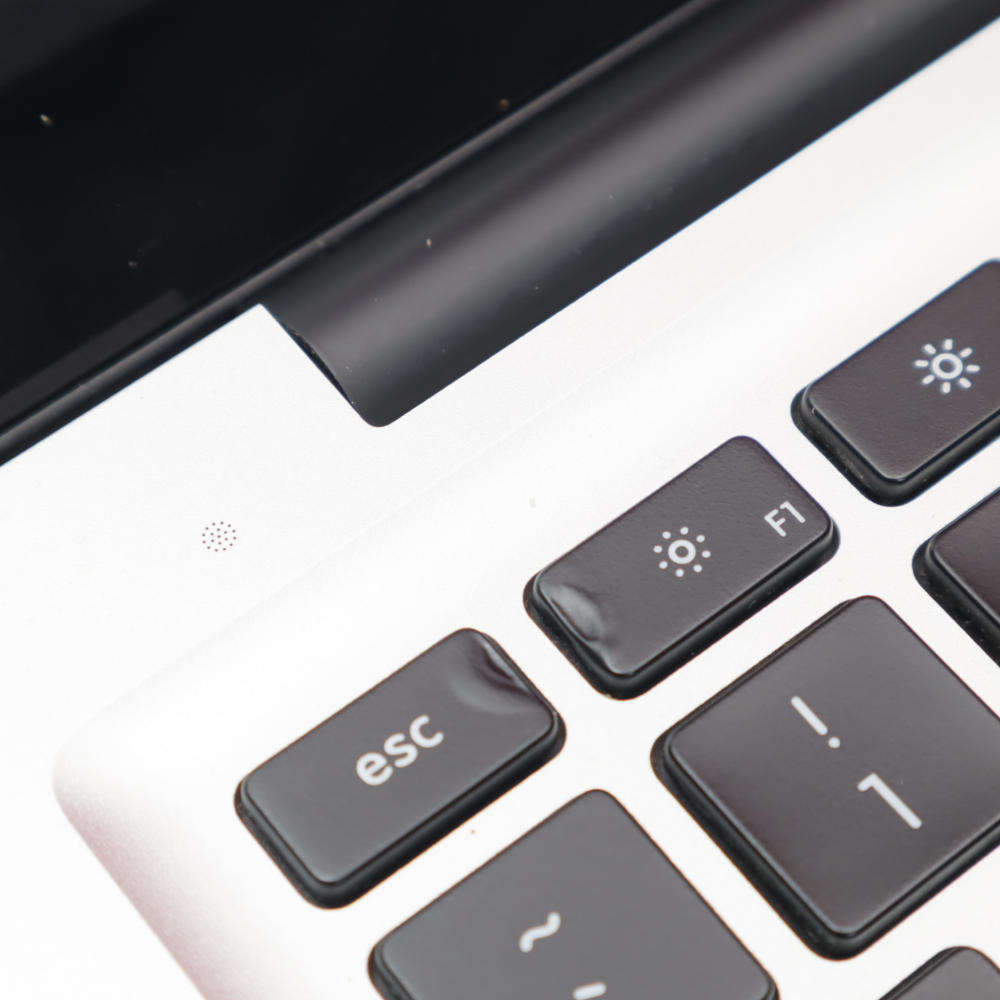 16GB RAM MacBook Pro (13-inch) Core i5. 240 GB SSD