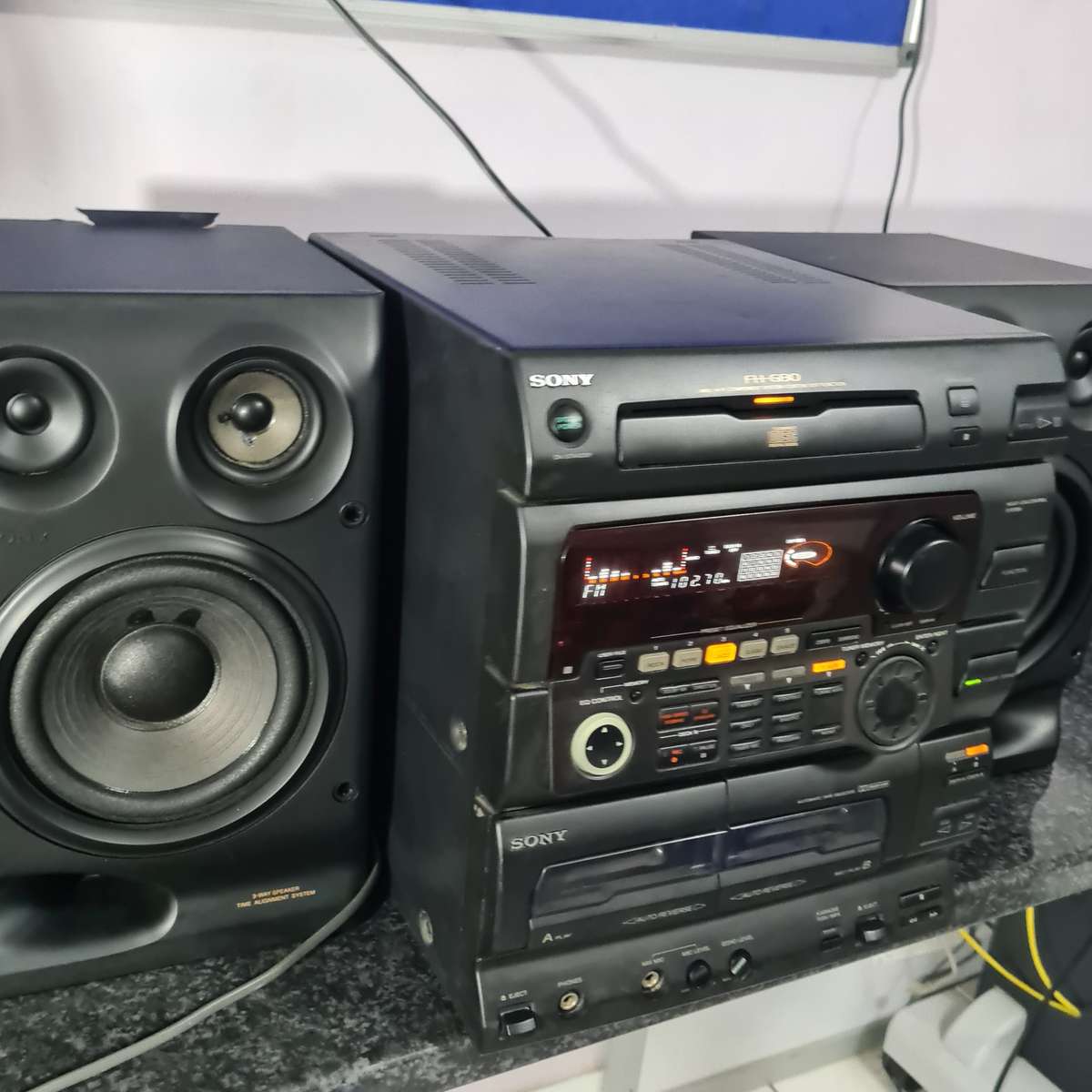 Powerful Sony Music system with Aux (see all details)