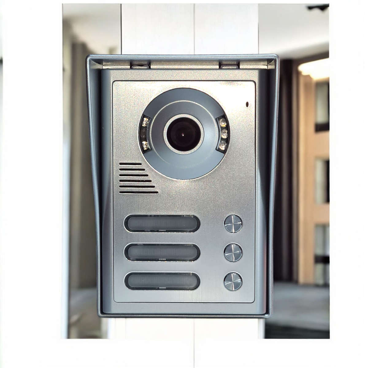 Video Outdoor camera station. (your bid amount x 3)