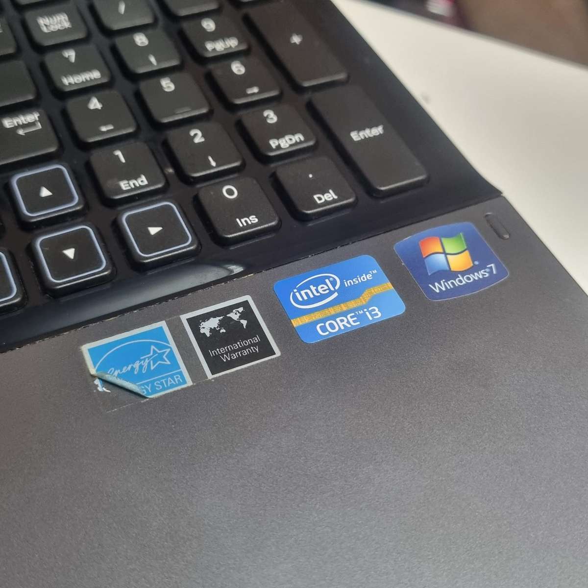 Core i3 Samsung Laptop (to fix)