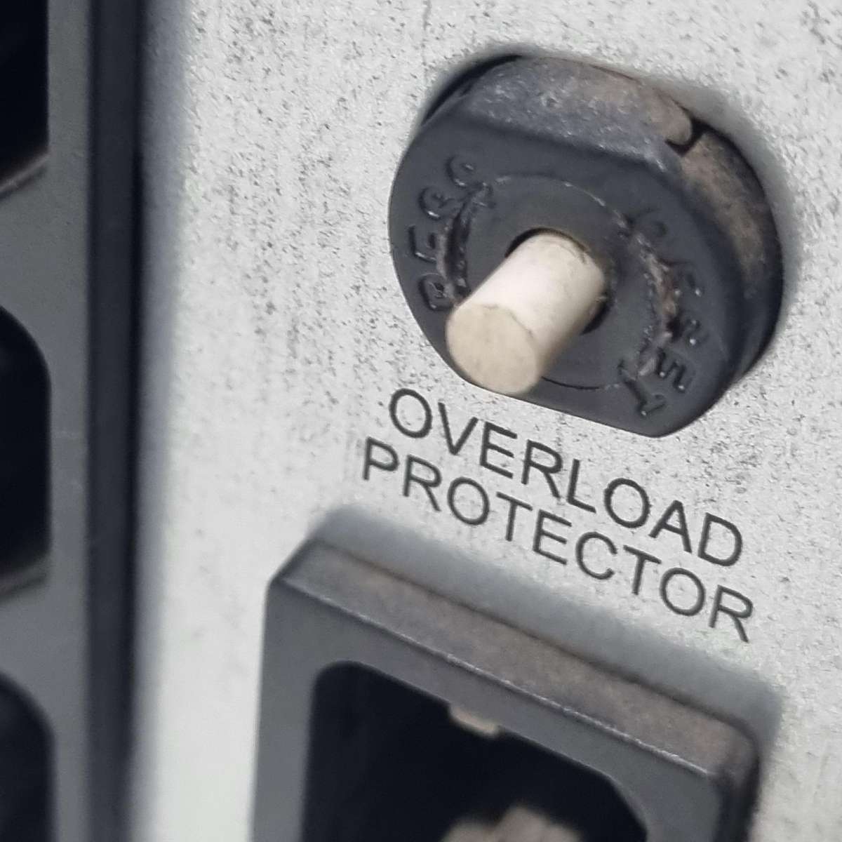 APC Smart-UPS 1000XL