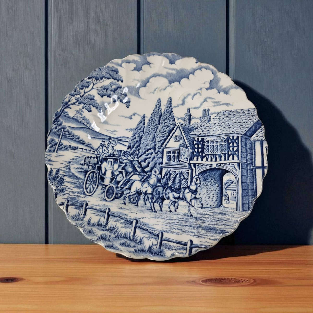 1930s Myott Royal Mail Staffordshire Ware (England).