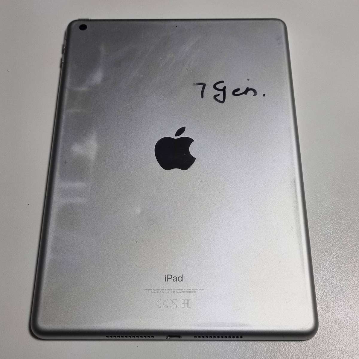 For parts. Apple iPad 7th Generation (Model A2197).