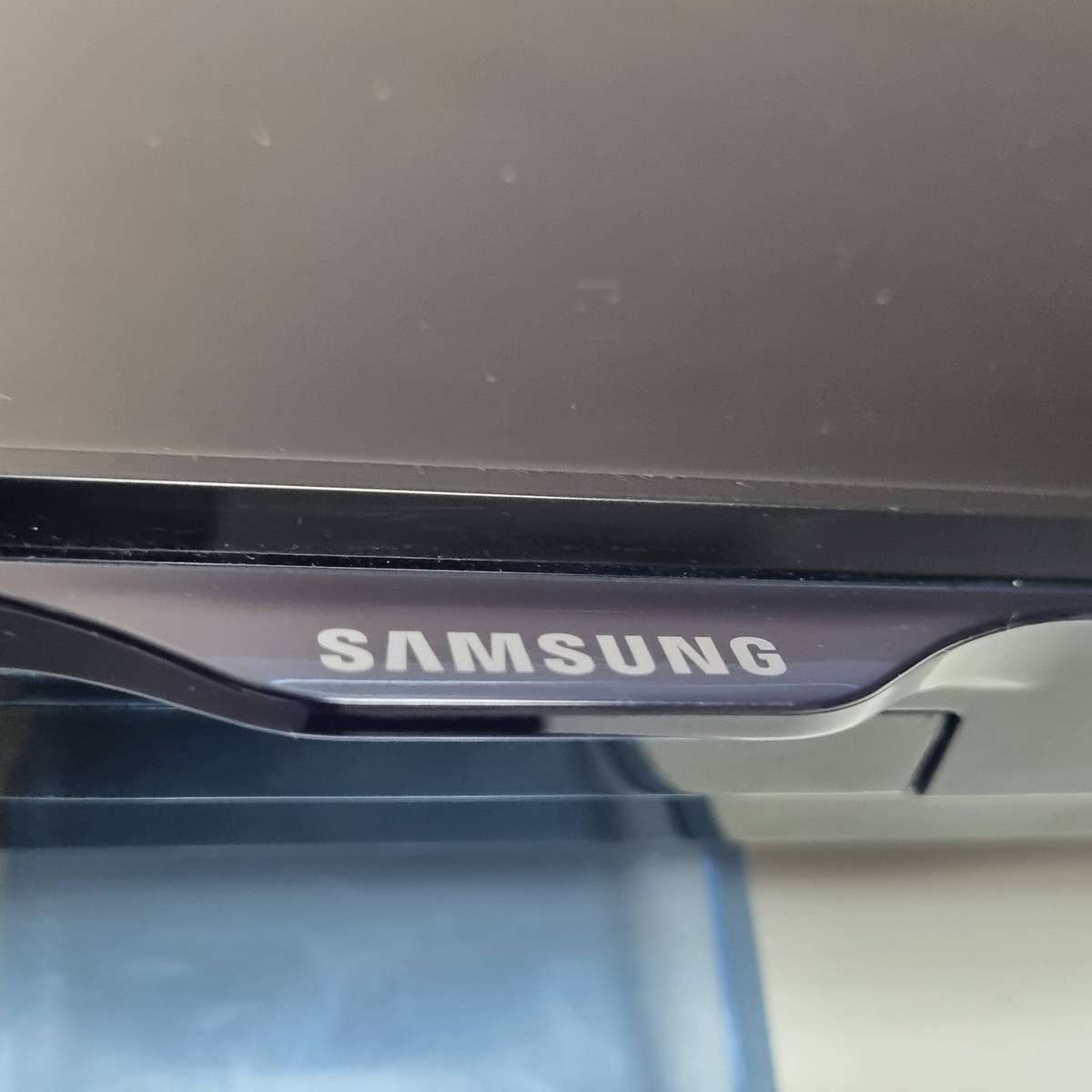 Samsung 24" LED Monitor