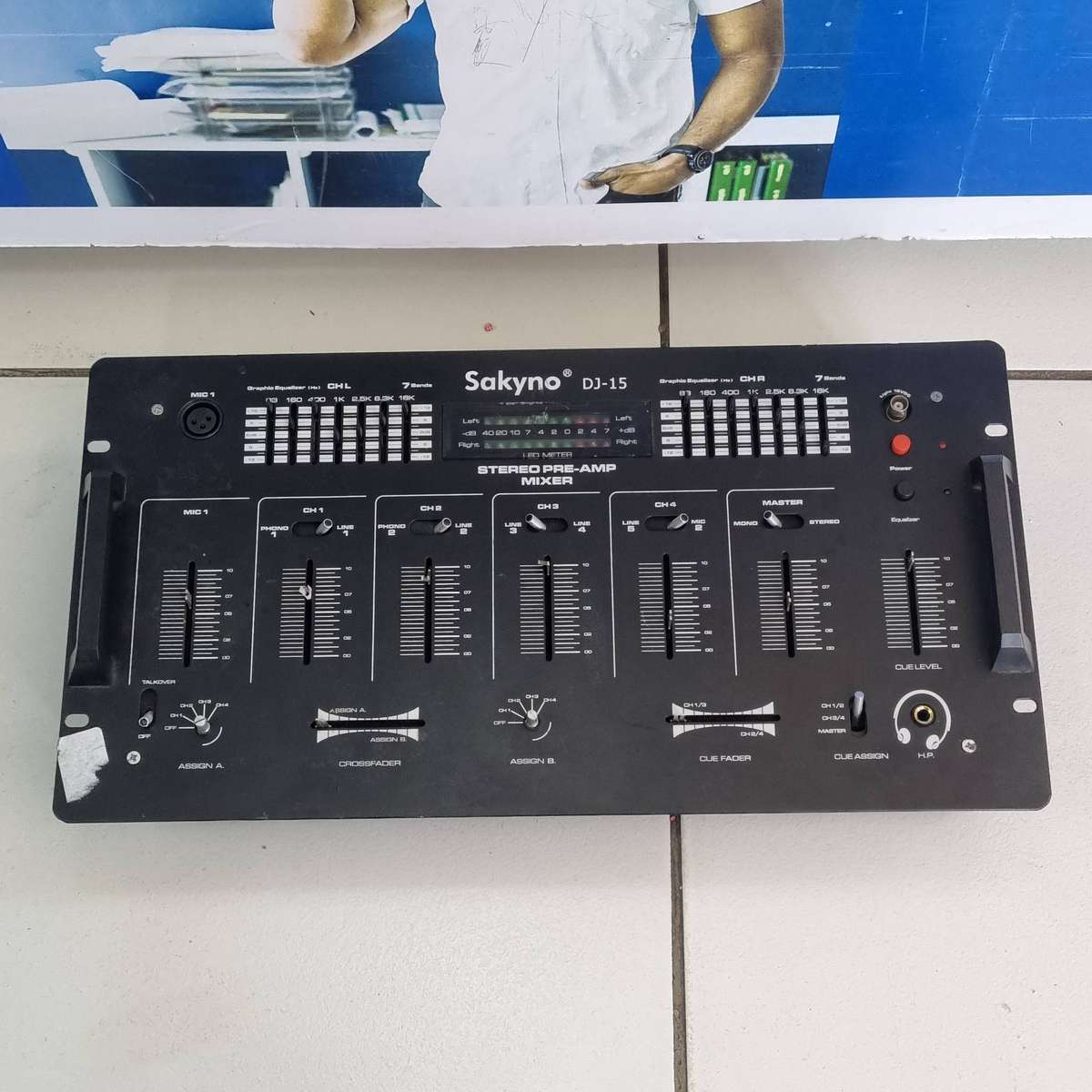 Sakyno DJ-15 Stereo Pre-Amp Mixer