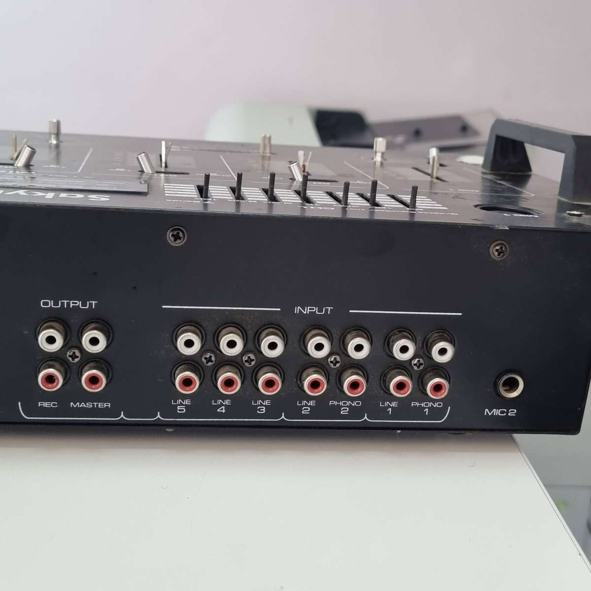 Sakyno DJ-15 Stereo Pre-Amp Mixer