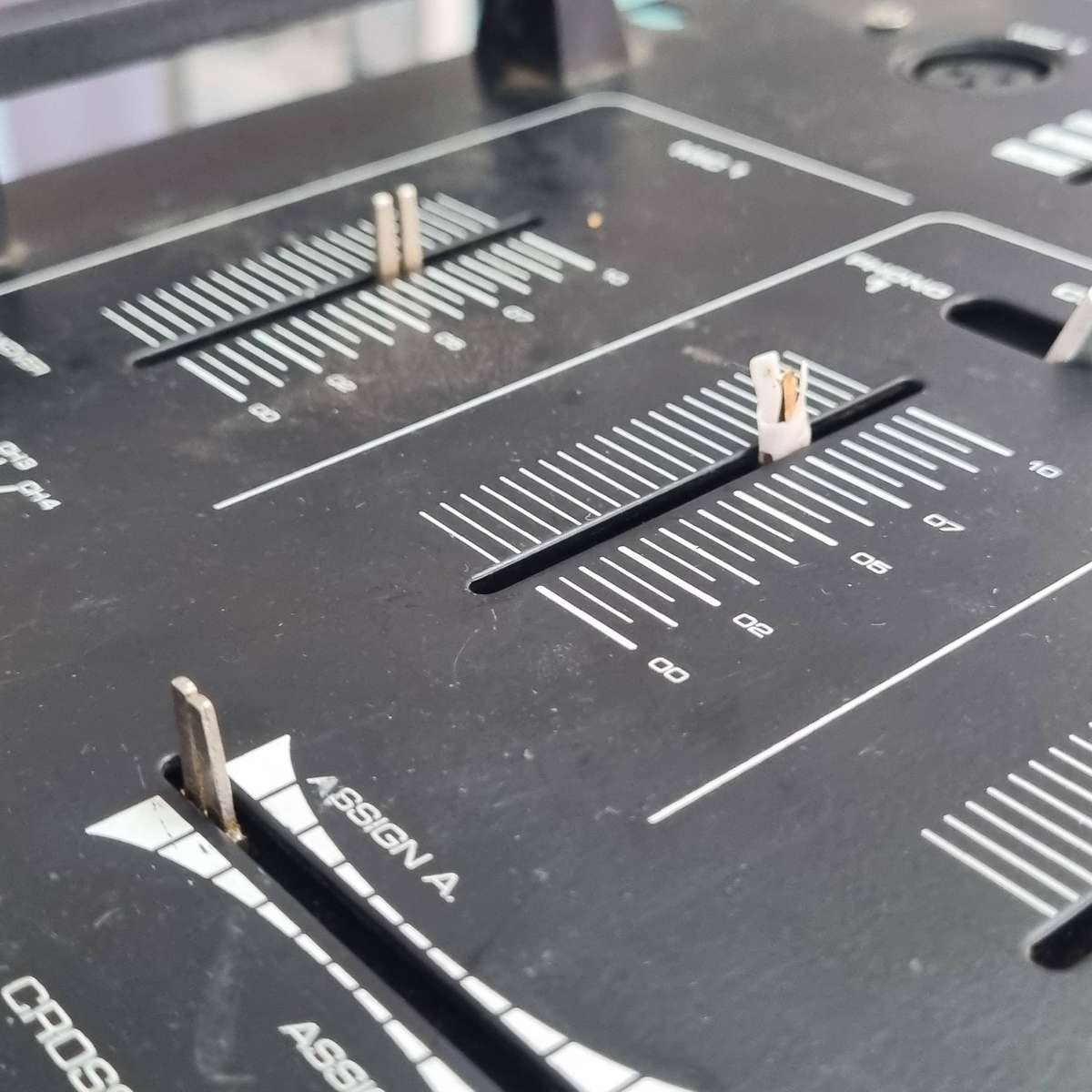 Sakyno DJ-15 Stereo Pre-Amp Mixer