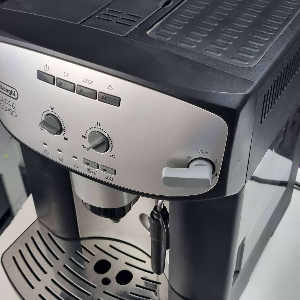 DeLonghi Caffè Corso ESAM 2800 (Automatic Bean-to-Cup Espresso Machine)