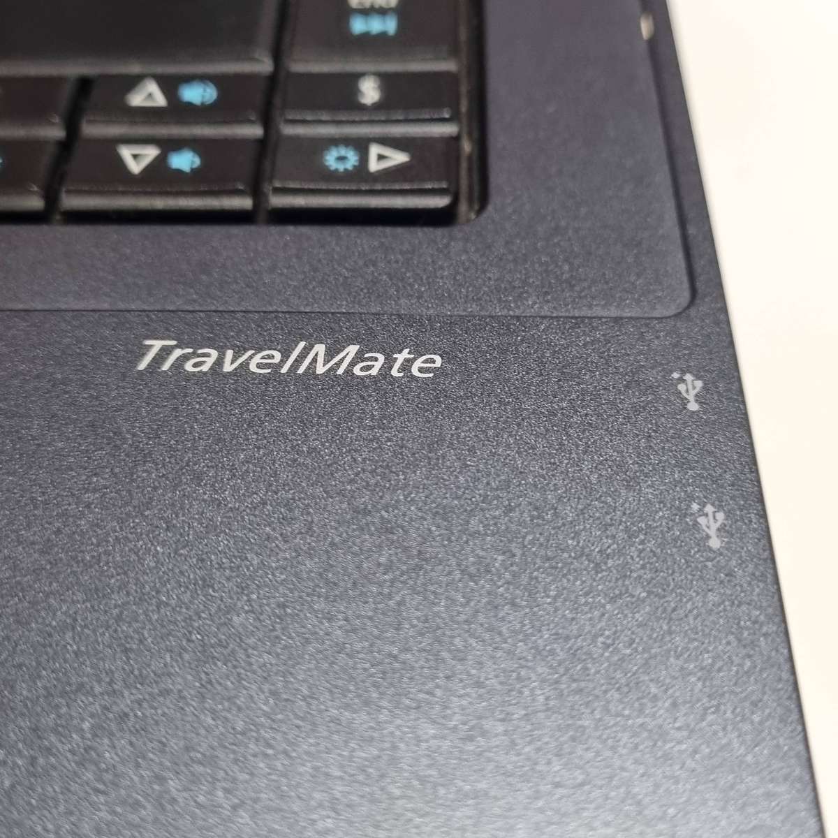 Core i3 Laptop Acer TravelMate 4740