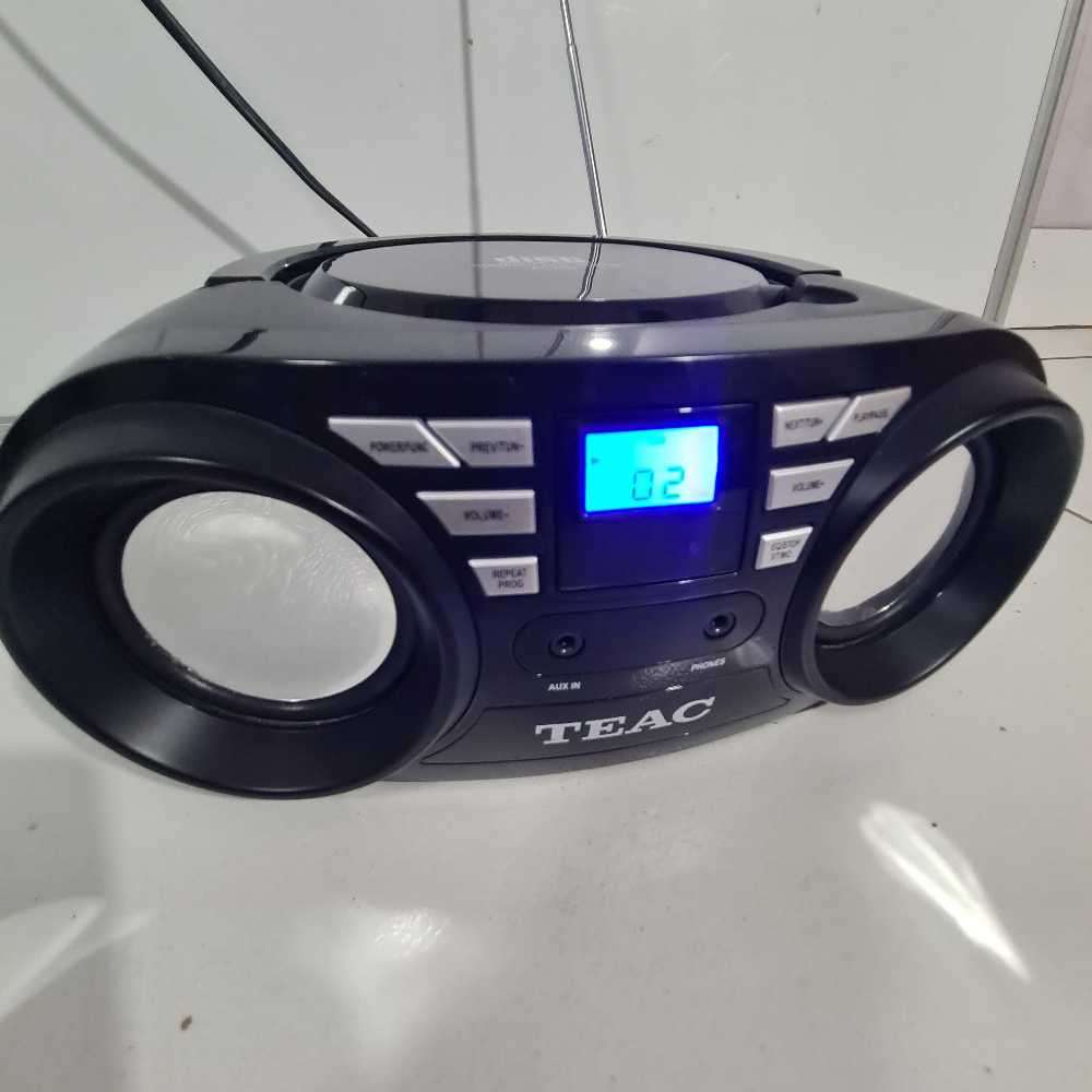 Teac CD player radio