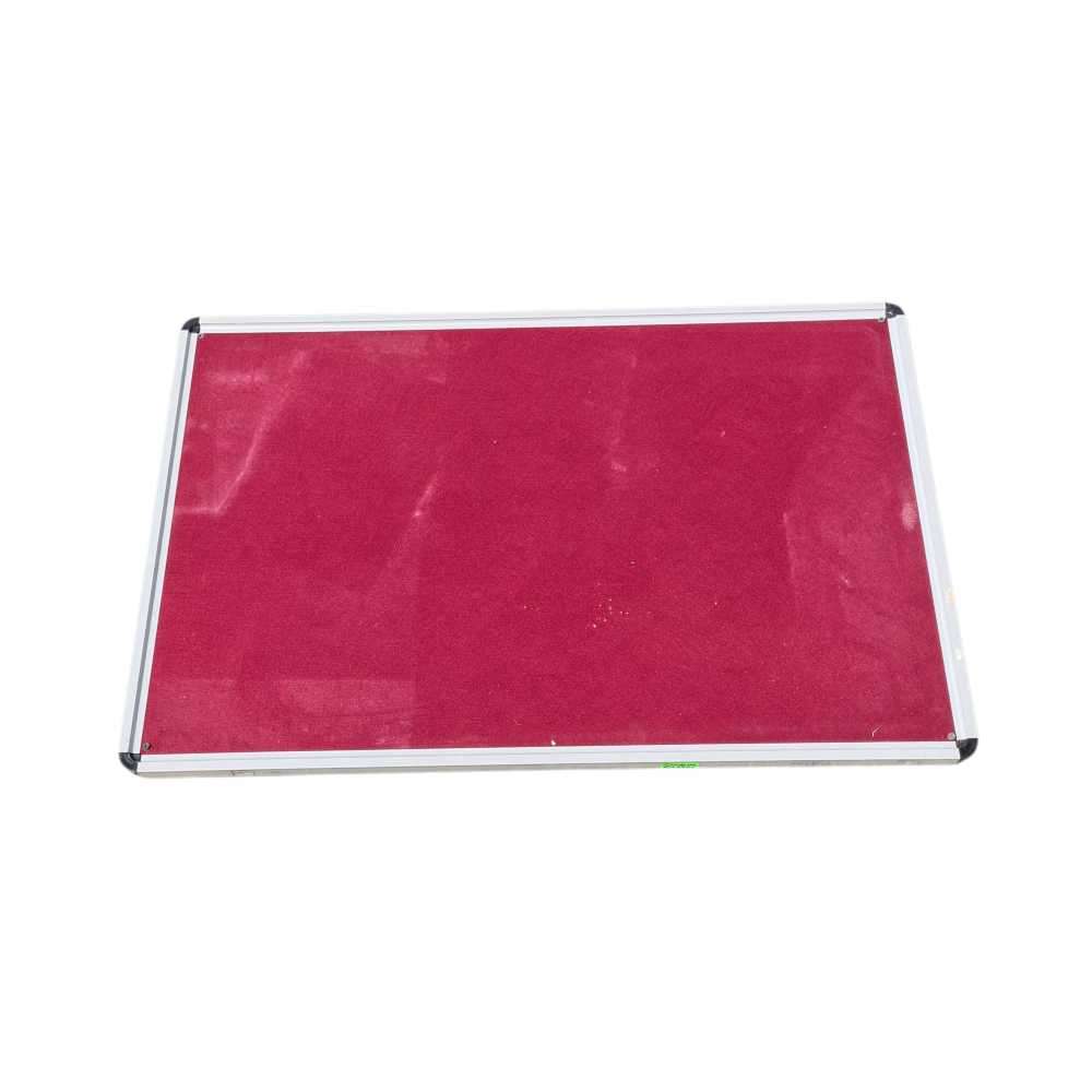 Bulletin board 900 x 600 mm (you bid amount x 2)