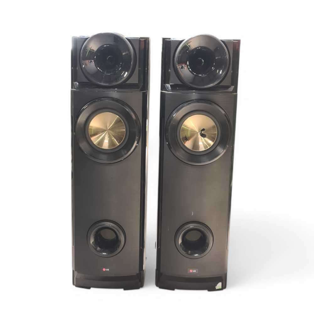 LG tallboy speakers (working 100%) read