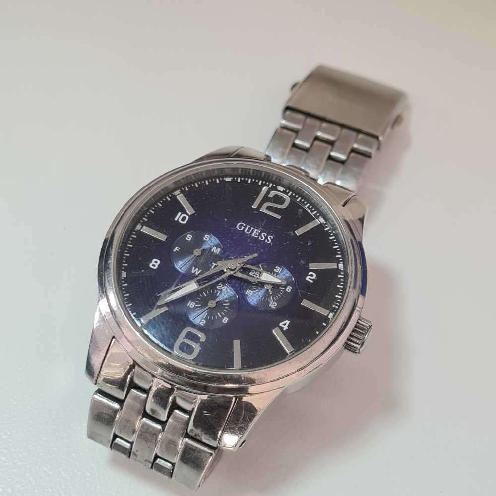 GUESS Men's U0252G2 watch (see details)