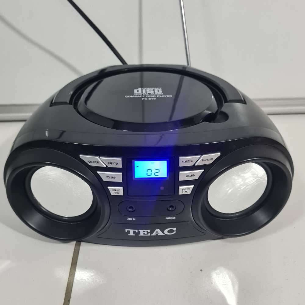 Teac CD player radio