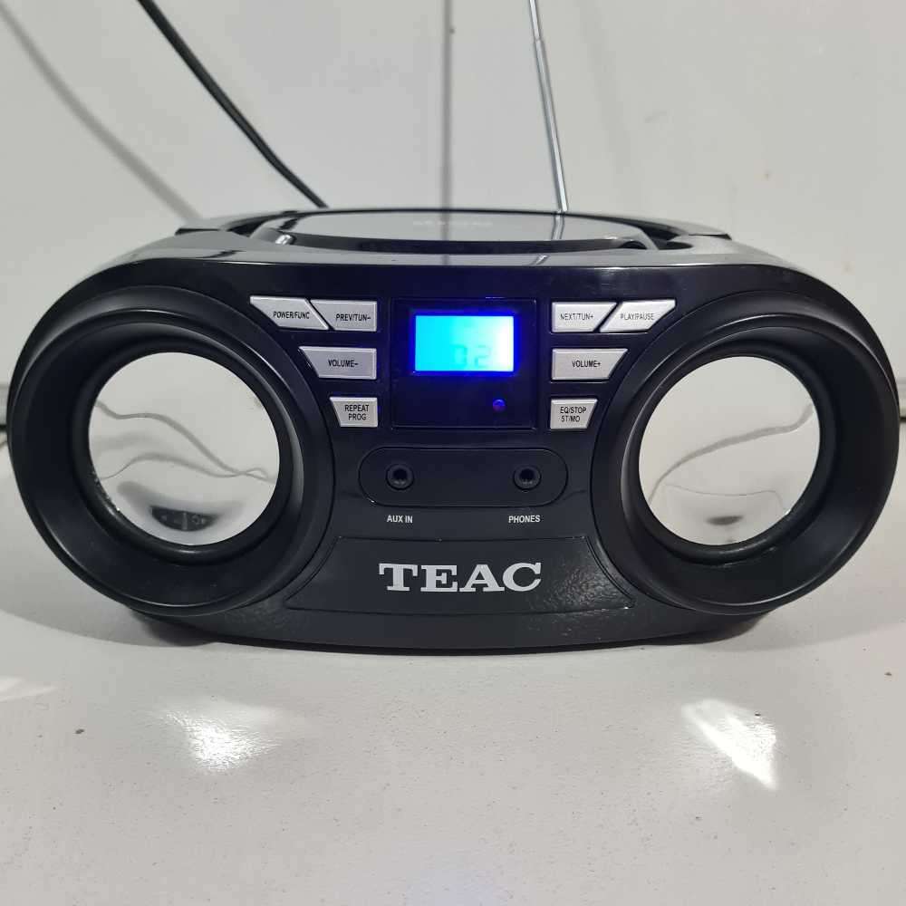 Teac CD player radio