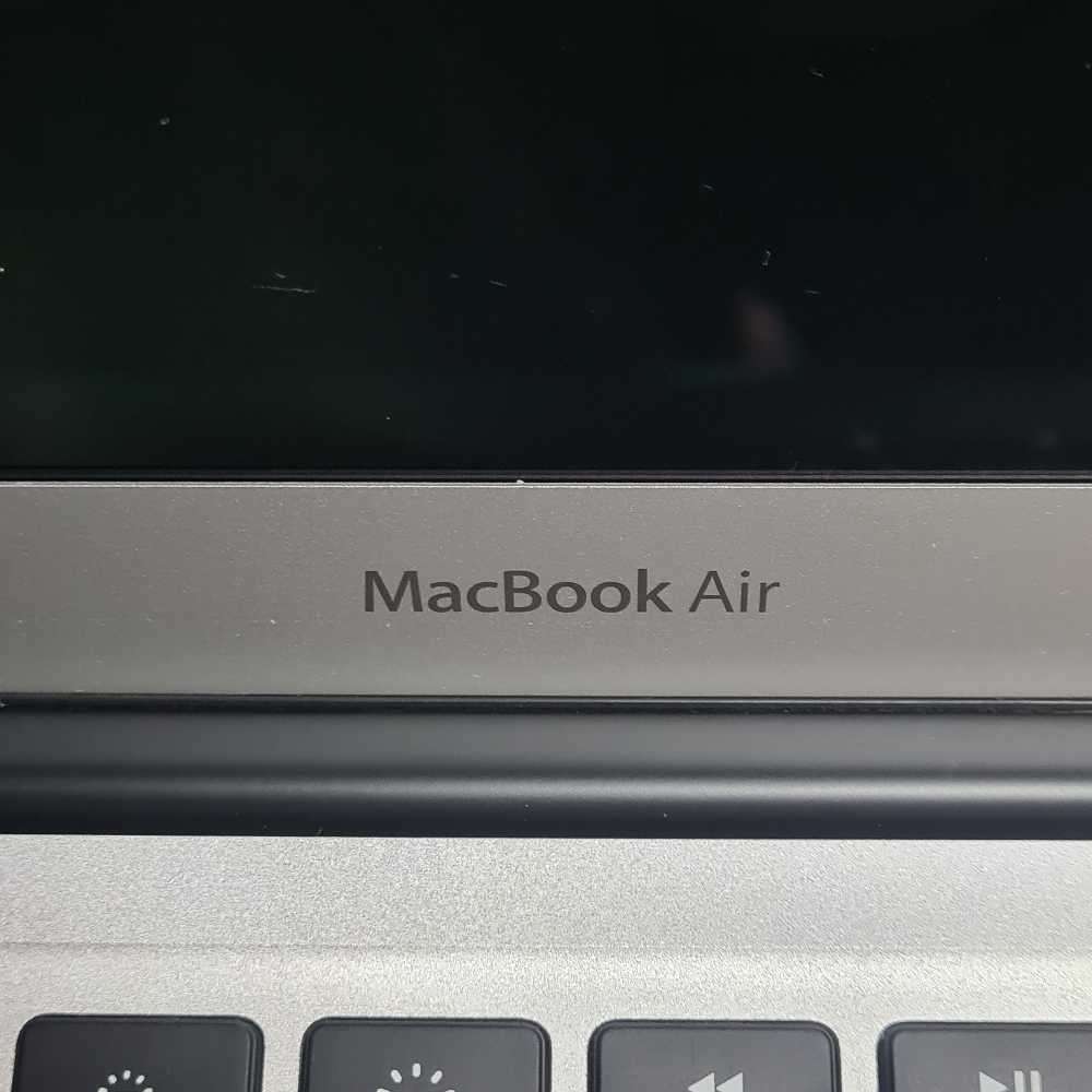 Macbook Air A1466 for spares