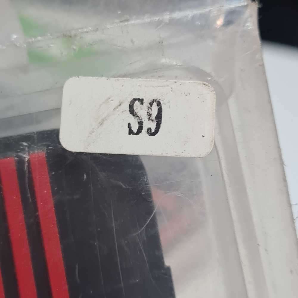 100s of 2015-2018 phones covers, screen protectors, and assorted accessories