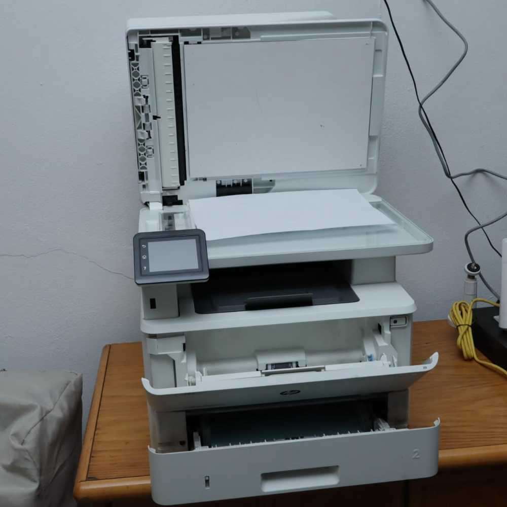 HP LaserJet Pro MFPM426 Series (see details)