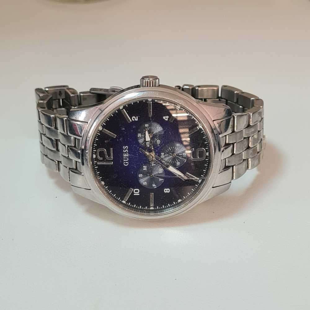 GUESS Men's U0252G2 watch (see details)