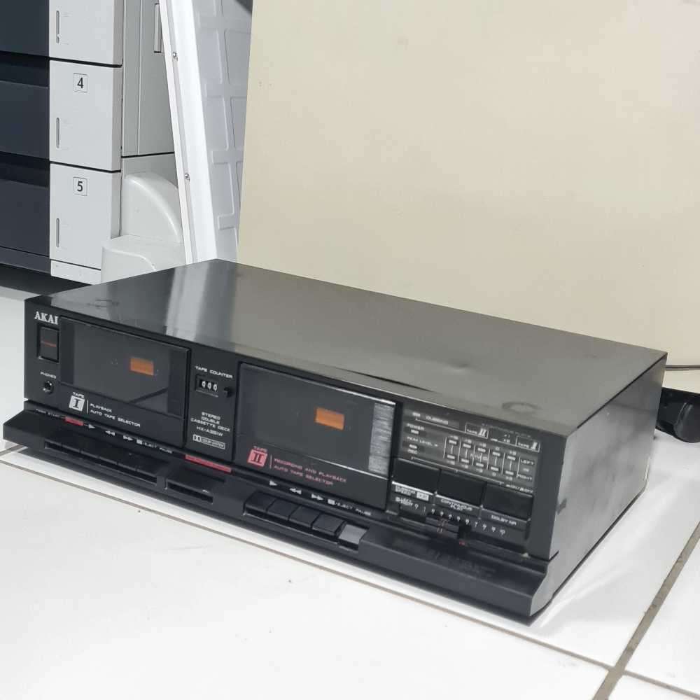 Akai tape Deck