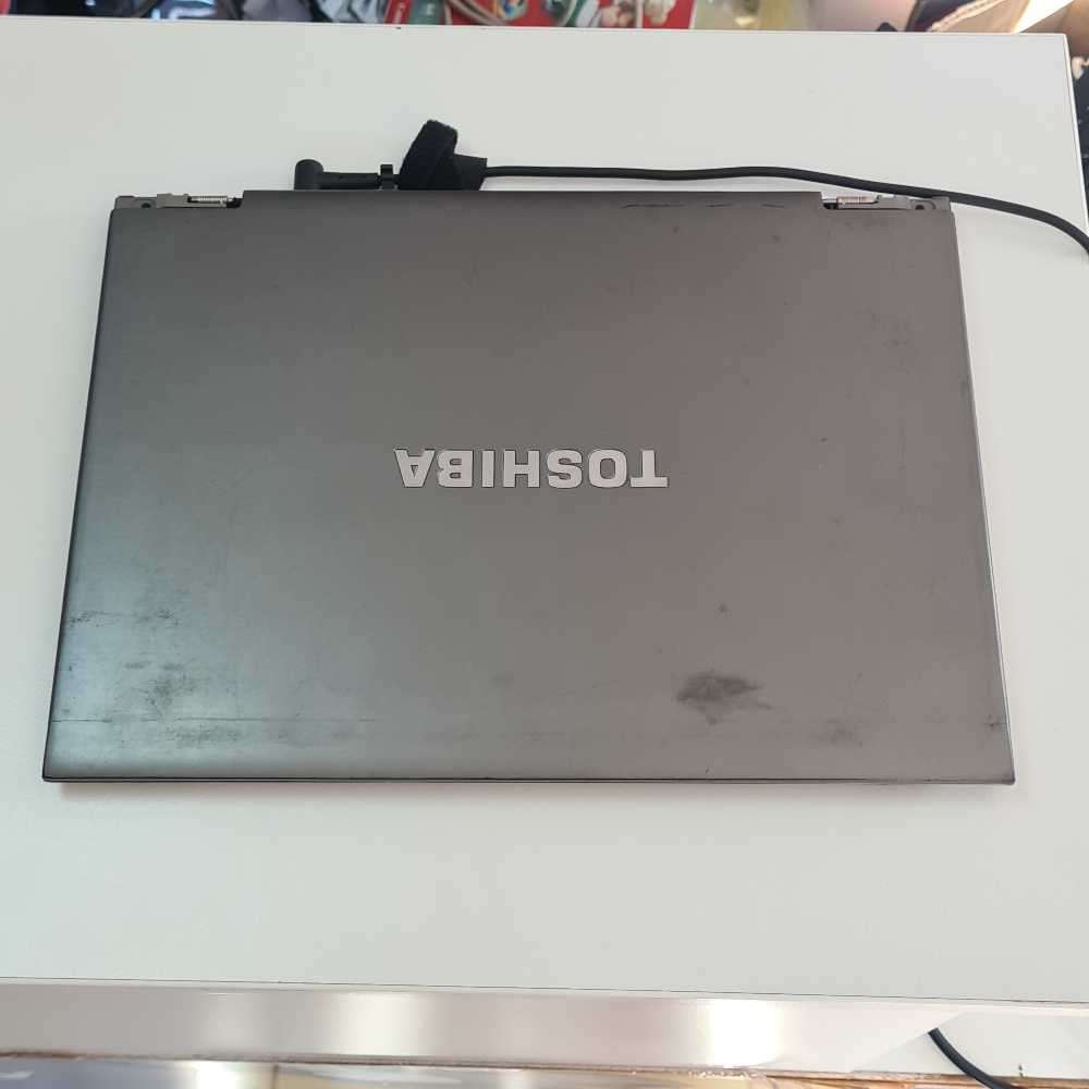 Core I7 vPro Toshiba Portage Z930 with SSD (read details and see all pictures)