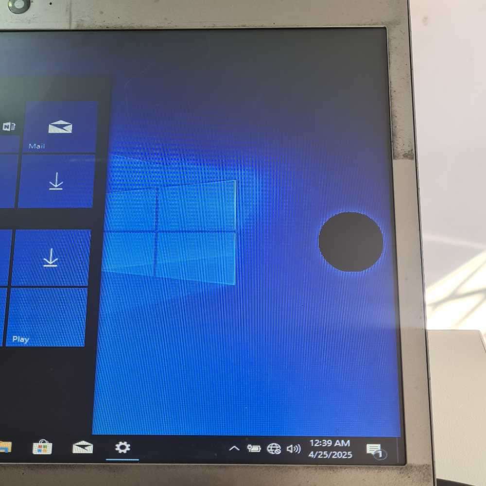 Core I7 vPro Toshiba Portage Z930 with SSD (read details and see all pictures)