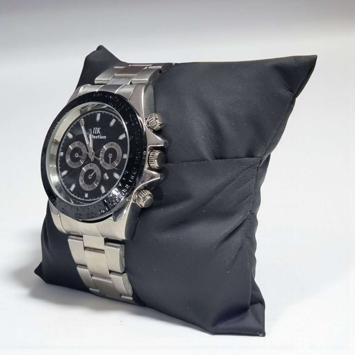 IIK Collection mens wristwatch