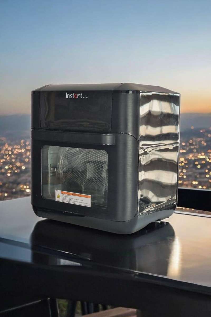 Instant Pot Vortex 7-in-1 Air Fryer Oven, 9.5 Litre Capacity