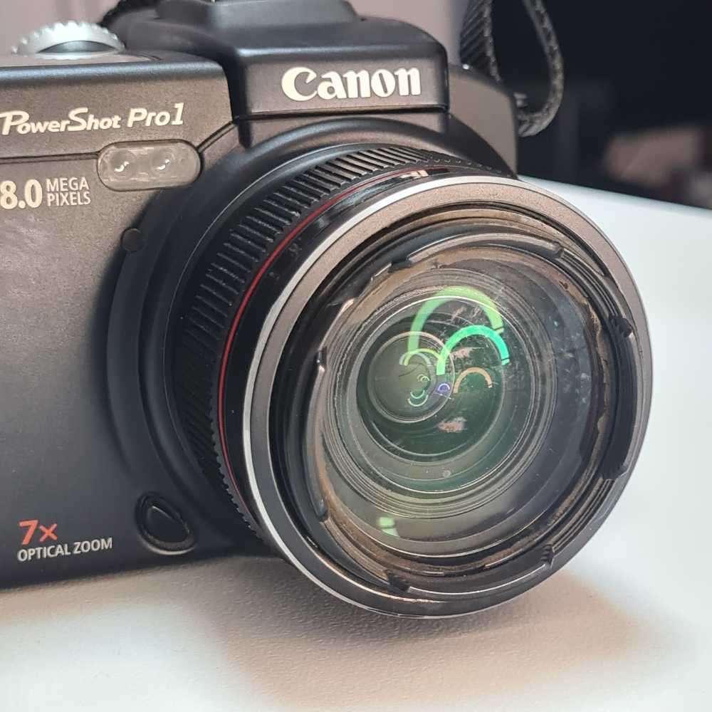 Canon powershot pro 1