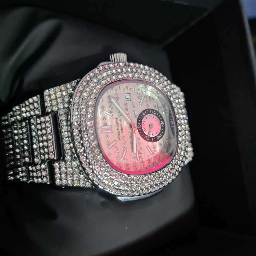 Patek Philipe Geneve iced-out watch (see details)