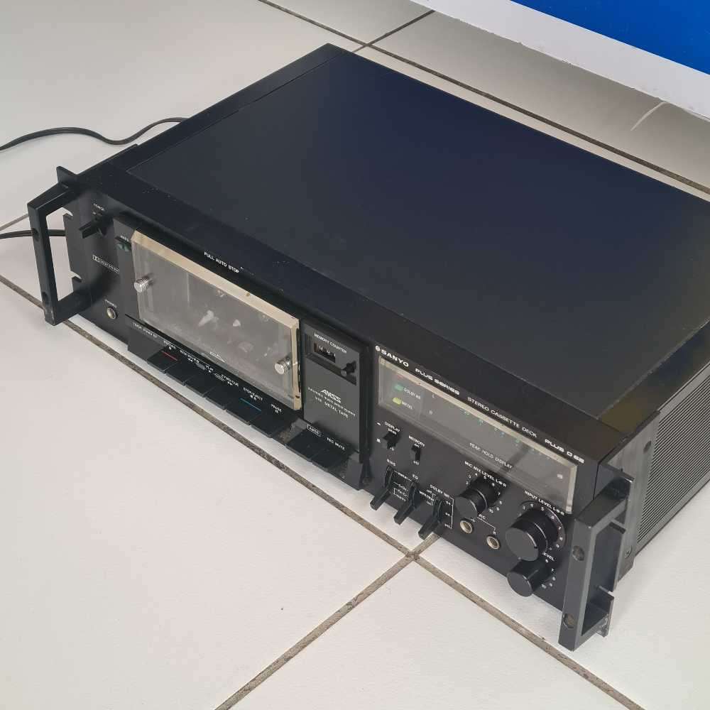 SANYO plus series tape Deck