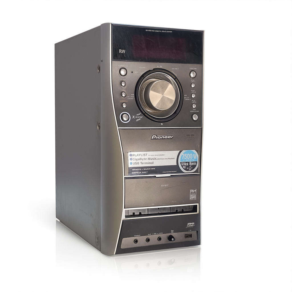 Pioneer Stereo (on standby)